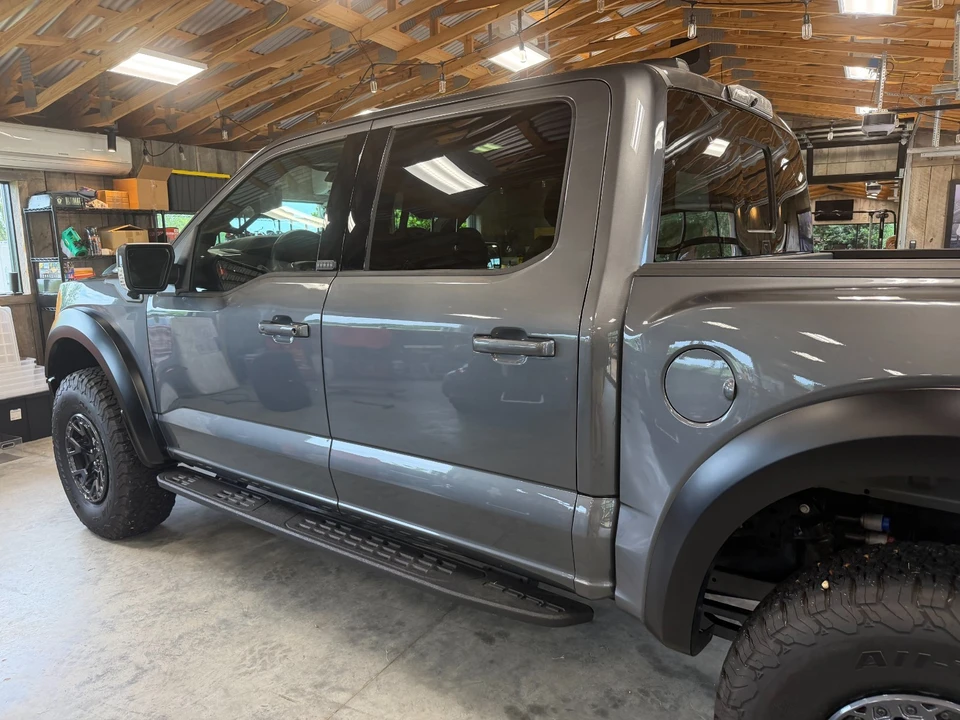 2025 Ford F-150 Raptor 14th Gen - Image 4 of 12