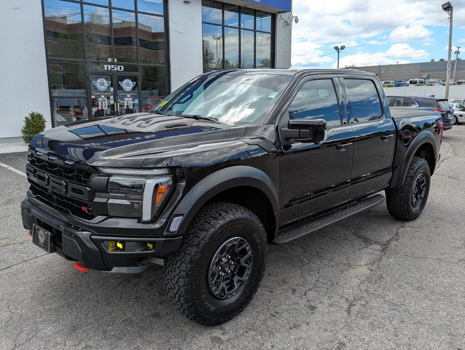 2025 Ford F-150 Raptor 14th Gen - Image 2 of 31