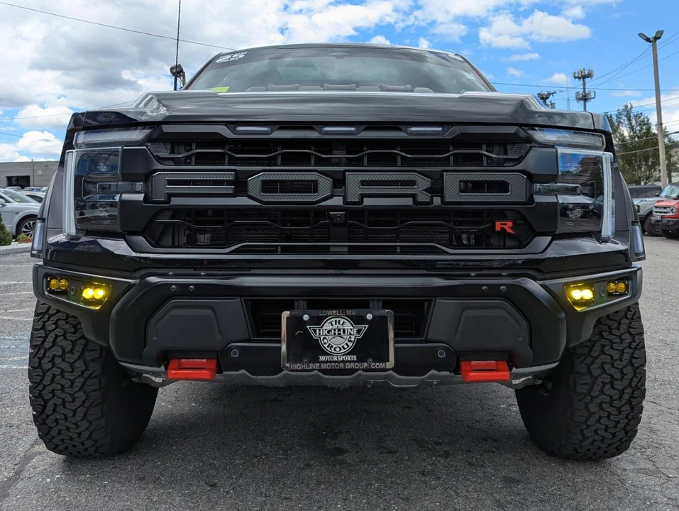 2025 Ford F-150 Raptor 14th Gen - Image 4 of 31