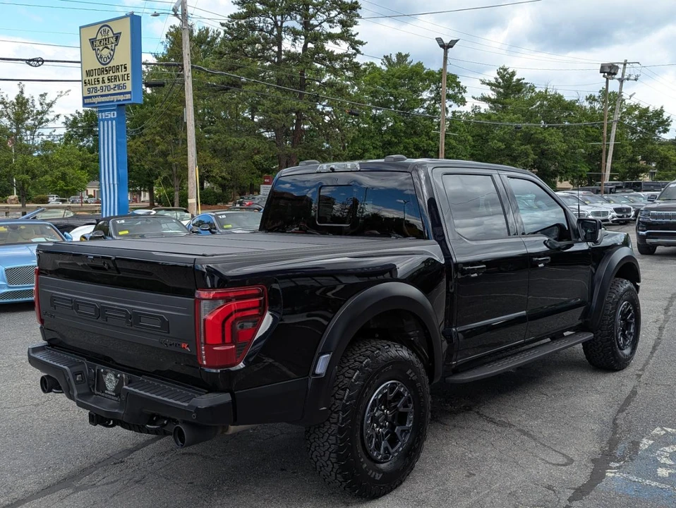 2025 Ford F-150 Raptor 14th Gen - Image 7 of 31