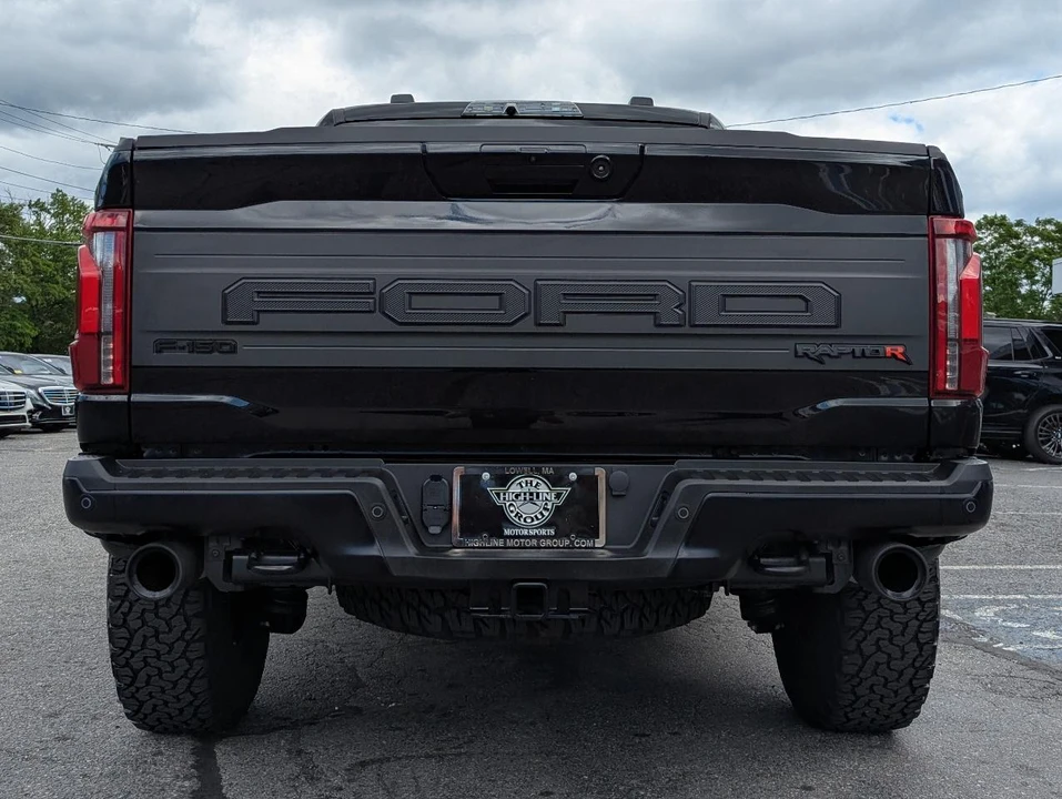 2025 Ford F-150 Raptor 14th Gen - Image 9 of 31