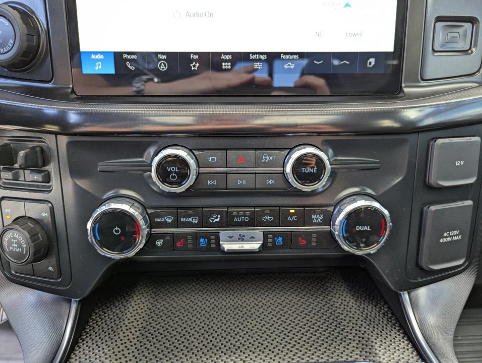 2025 Ford F-150 Raptor 14th Gen - Image 28 of 31