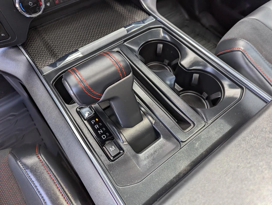 2025 Ford F-150 Raptor 14th Gen - Image 30 of 31
