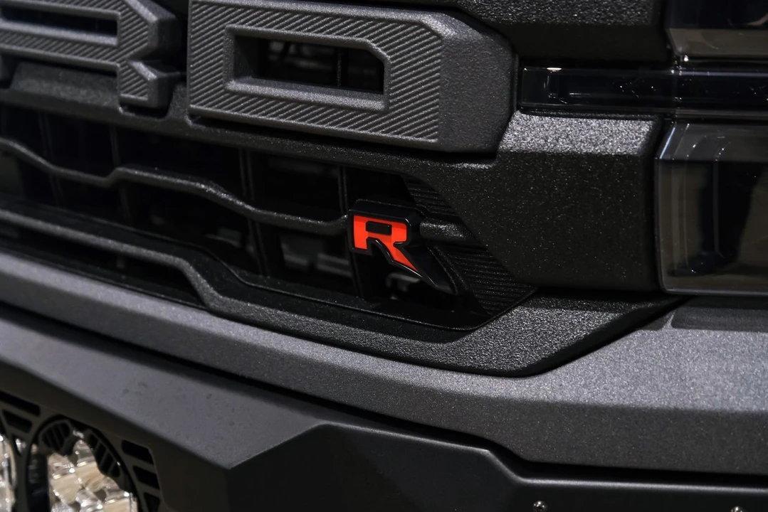 2025 Ford F-150 Raptor 14th Gen - Image 6 of 12