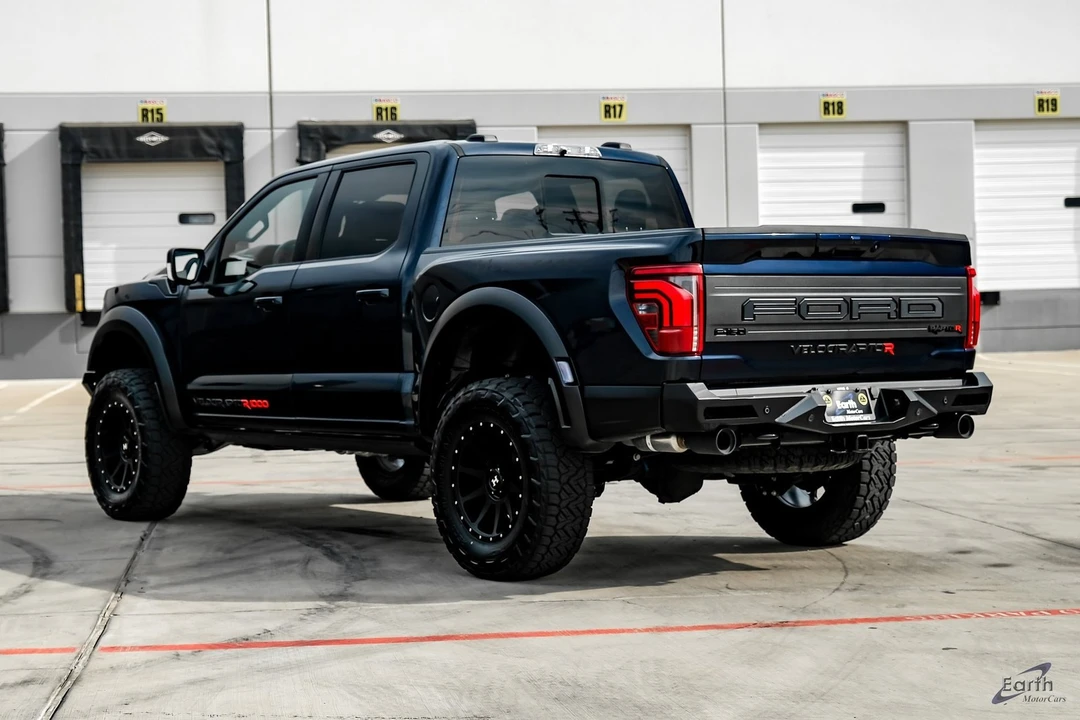2025 Hennessey - Image 8 of 12