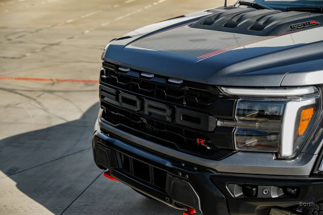 2025 Hennessey - Image 5 of 12