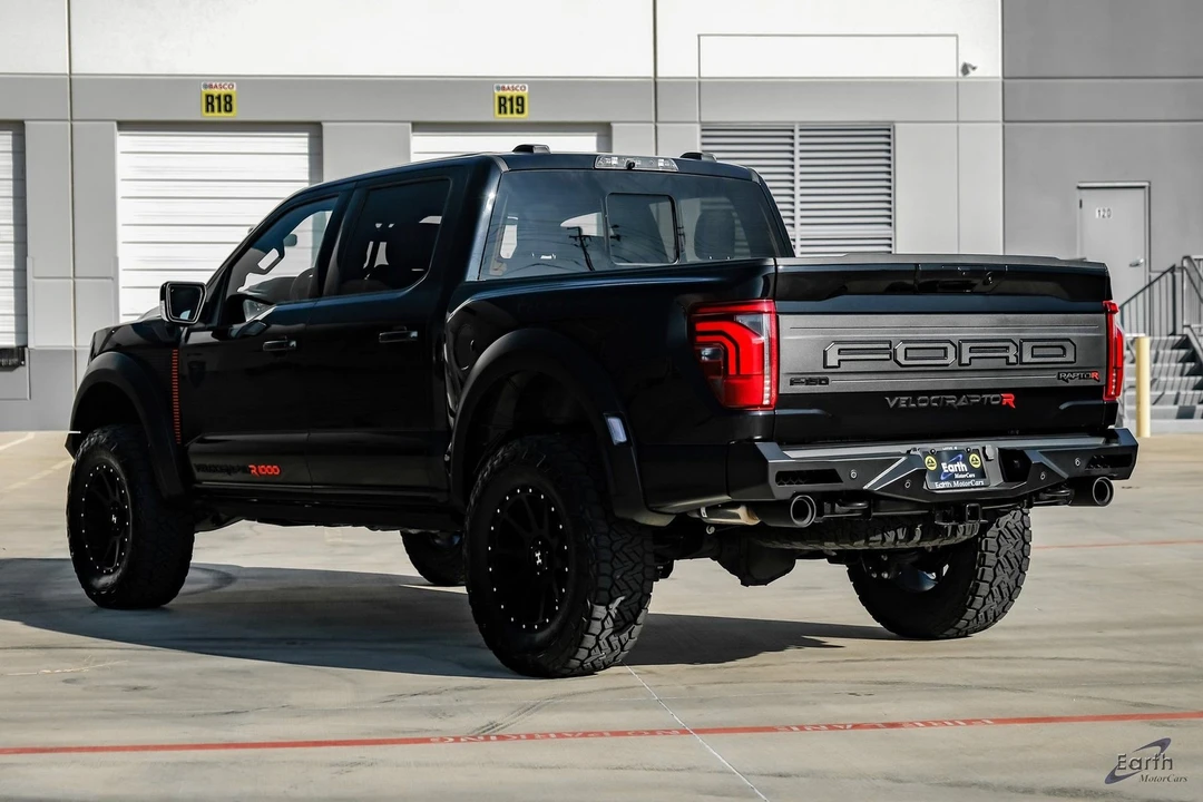 2025 Hennessey - Image 10 of 12