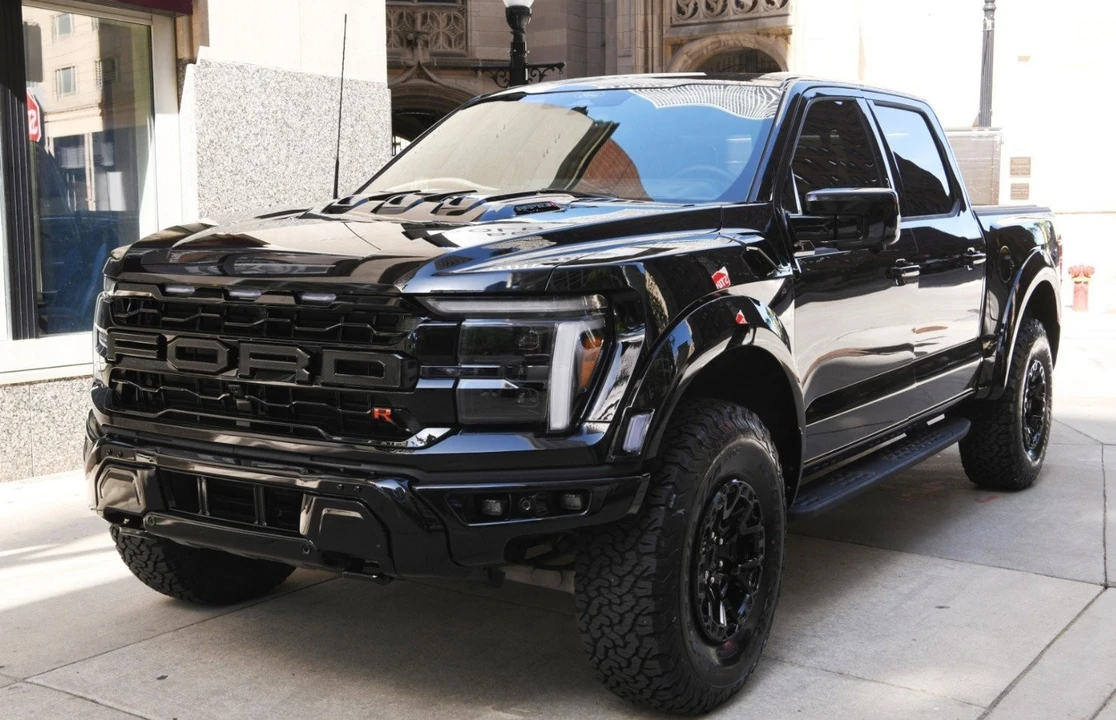 2025 Hennessey - Image 2 of 4
