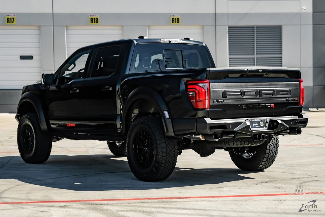2025 Hennessey - Image 10 of 12