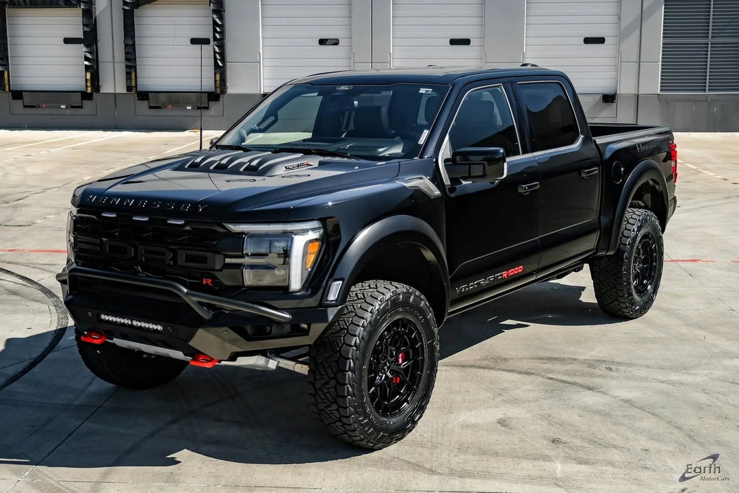 2025 Hennessey - Image 4 of 12