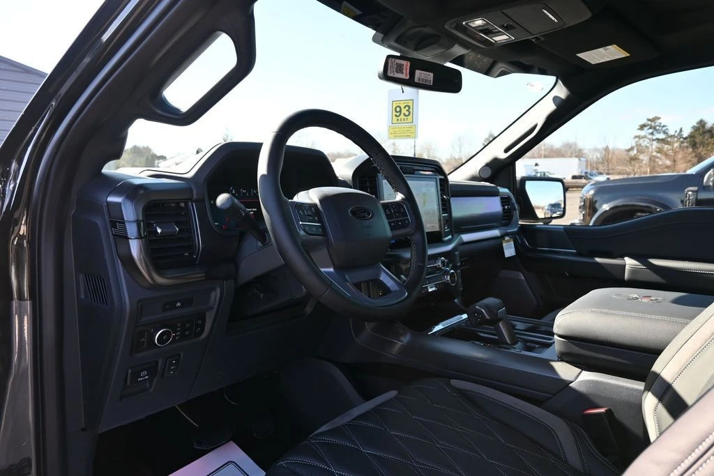 2025 Ford - Image 17 of 30