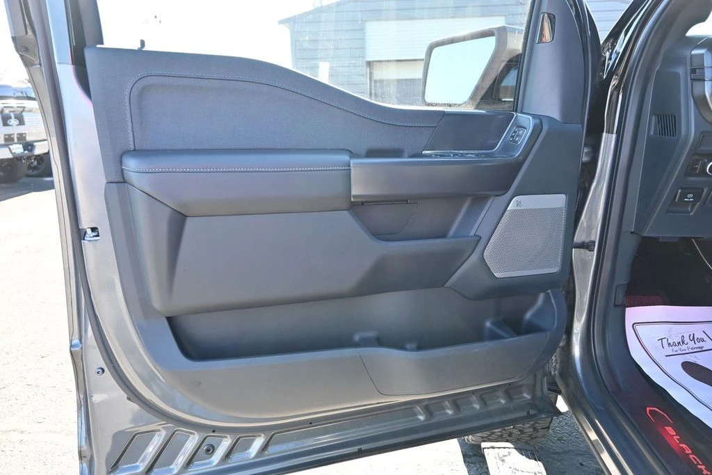 2025 Ford F-150 14th Gen - Image 13 of 30