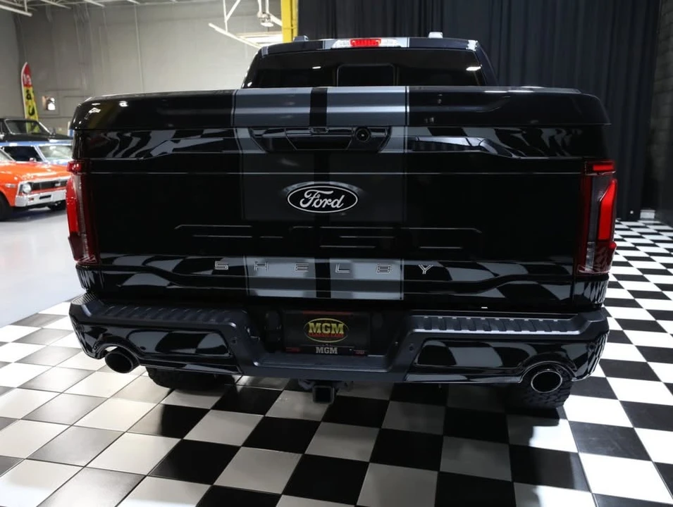 2025 Ford Shelby Mustang - Image 16 of 20