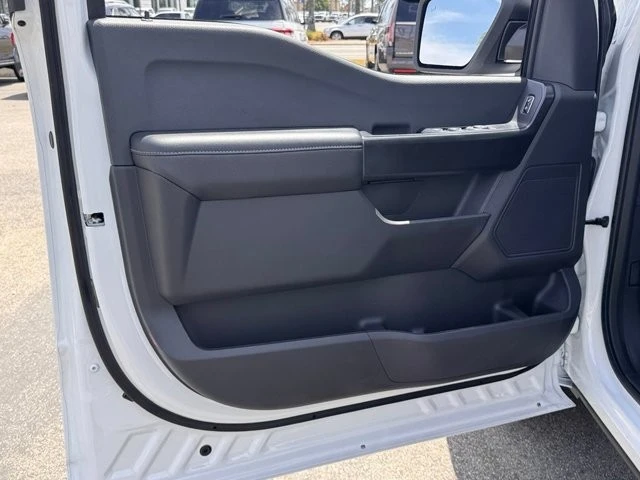 2025 Ford F-150 14th Gen - Image 15 of 30