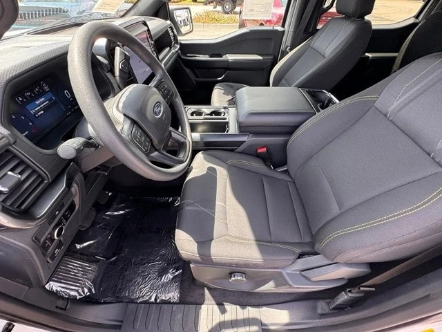 2025 Ford F-150 14th Gen - Image 17 of 30