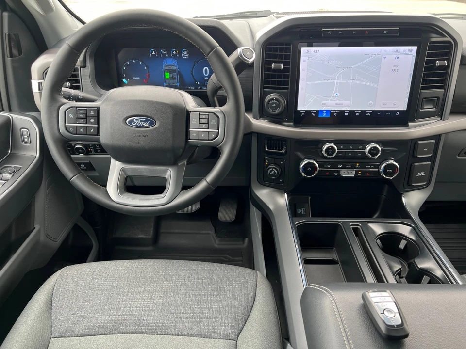 2025 Ford F-150 14th Gen - Image 16 of 20