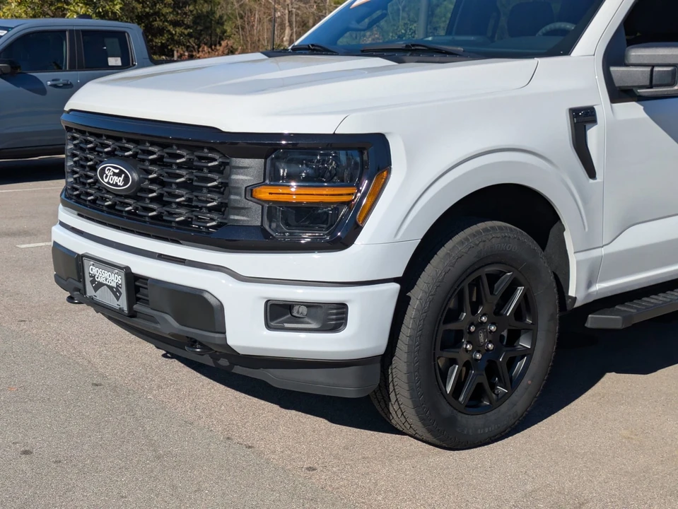 2025 Ford F-150 14th Gen - Image 10 of 12