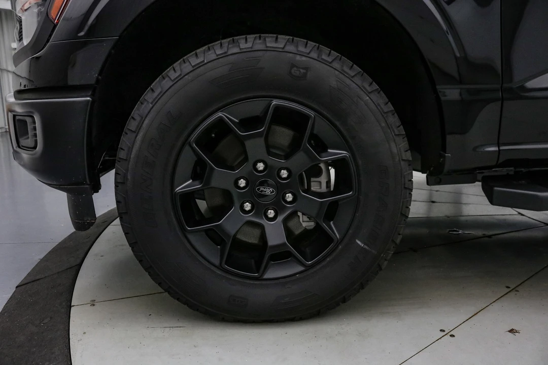 2025 Ford F-150 14th Gen - Image 12 of 21