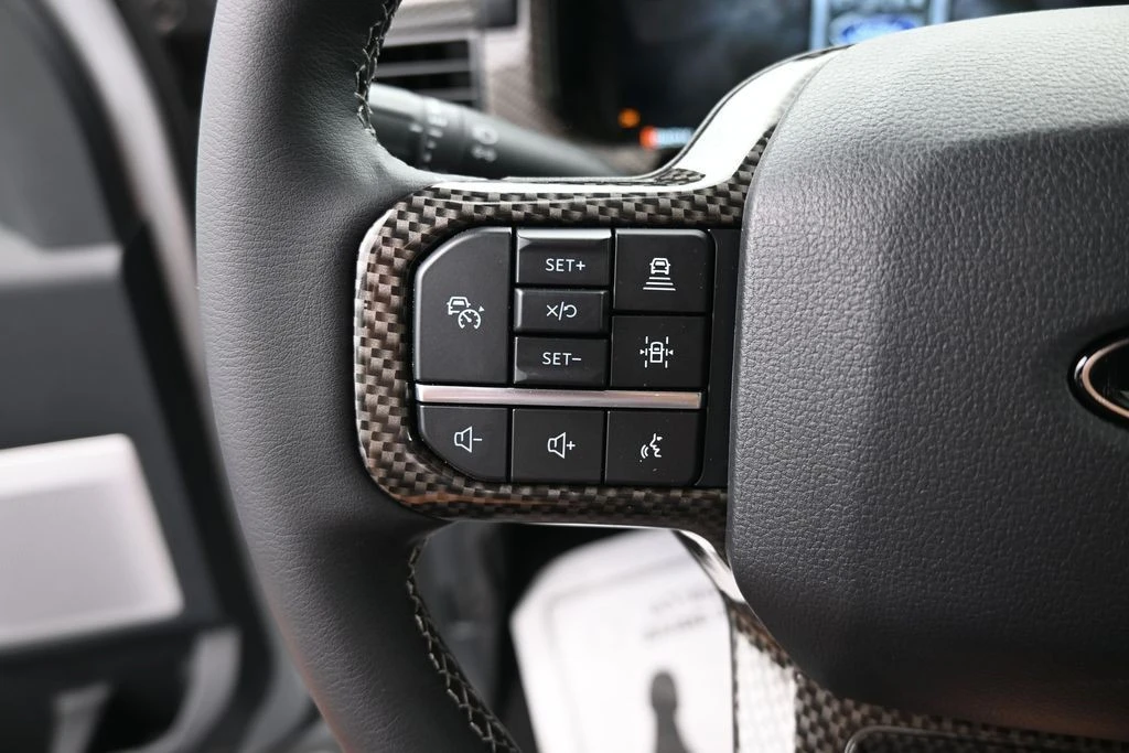 2025 Ford F-150 14th Gen - Image 17 of 31