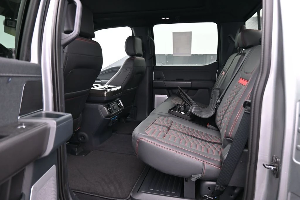 2025 Ford F-150 14th Gen - Image 15 of 31