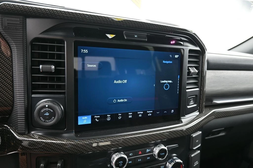 2025 Ford F-150 14th Gen - Image 19 of 31