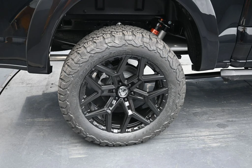 2025 Ford F-150 14th Gen - Image 9 of 31