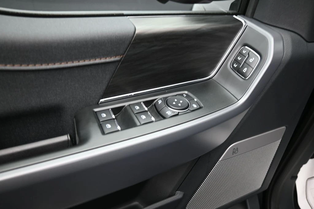 2025 Ford F-150 14th Gen - Image 12 of 31