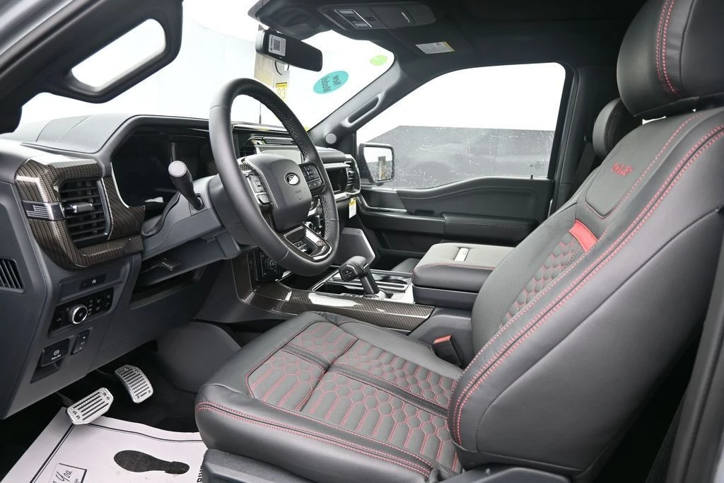 2025 Ford F-150 14th Gen - Image 13 of 31