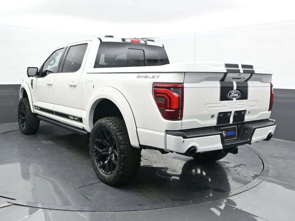 2025 Ford - Image 8 of 31