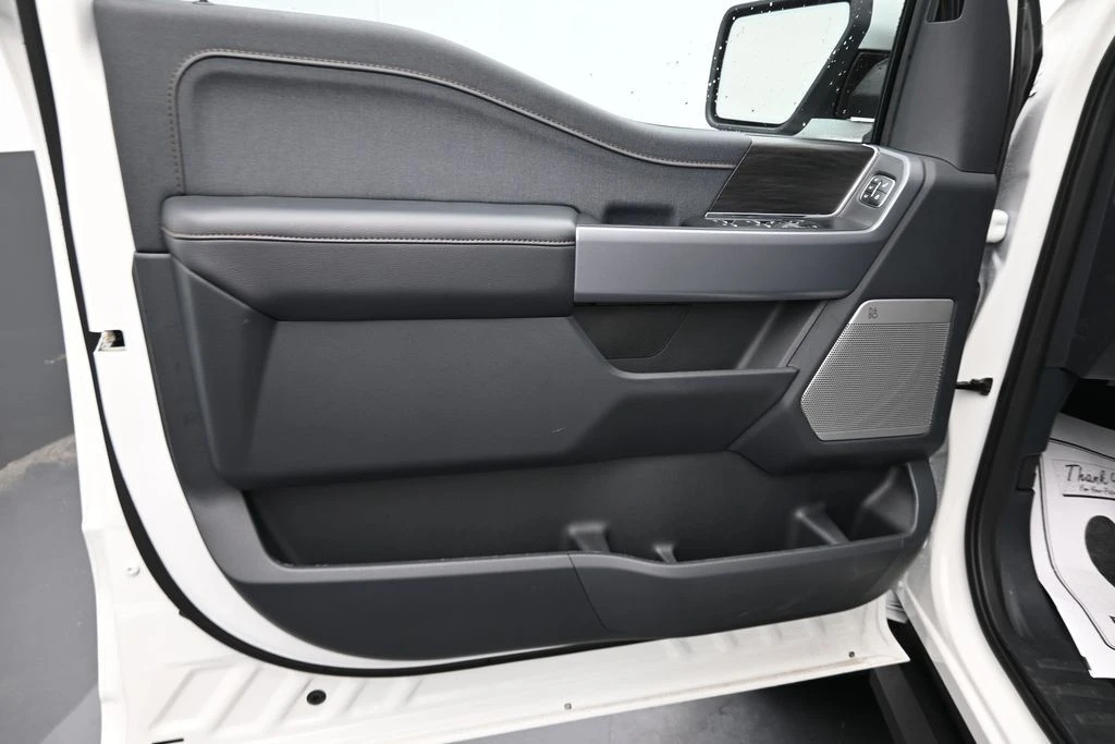 2025 Ford F-150 14th Gen - Image 12 of 31