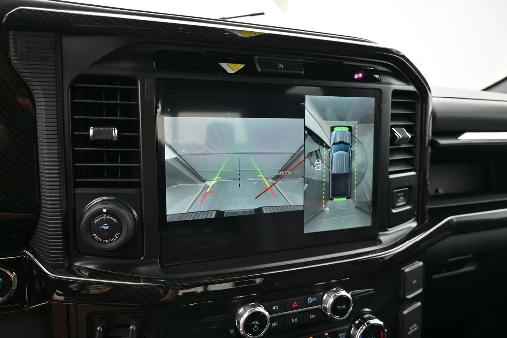 2025 Ford F-150 14th Gen - Image 23 of 31
