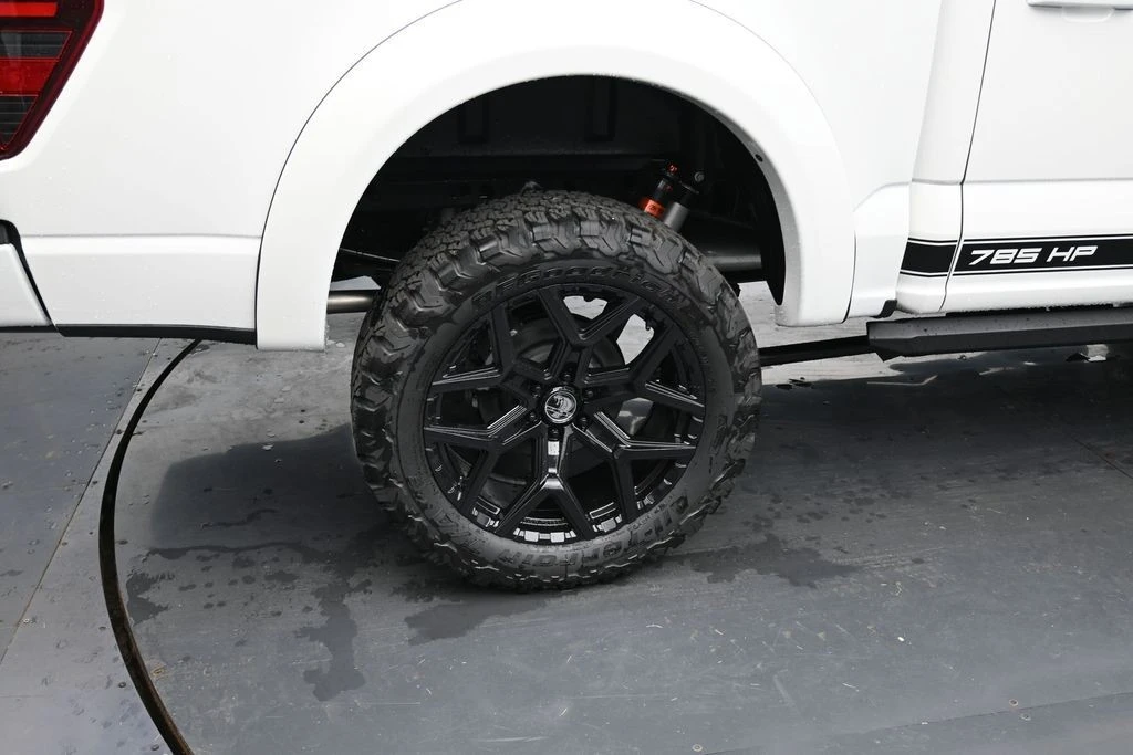 2025 Ford F-150 14th Gen - Image 9 of 31