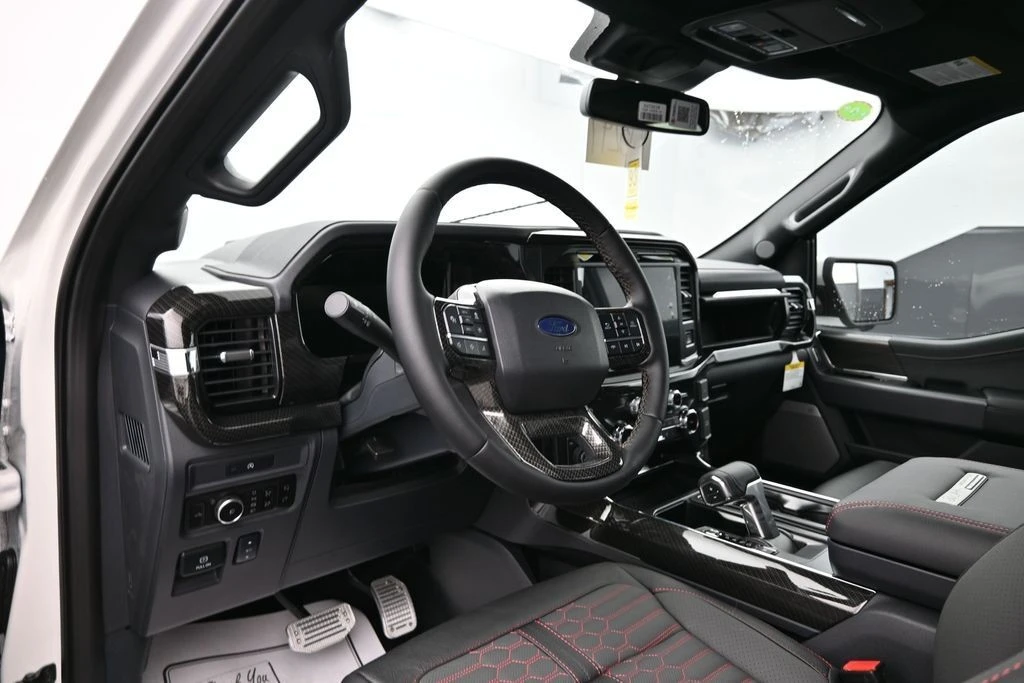 2025 Ford F-150 14th Gen - Image 16 of 31