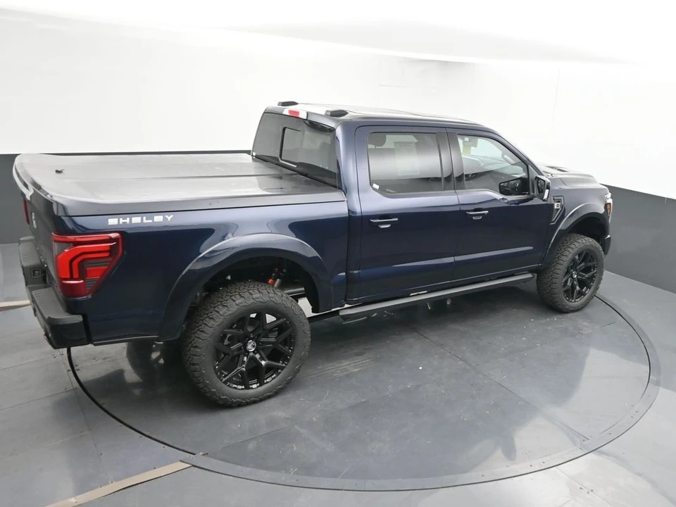 2025 Ford F-Series - Image 28 of 31