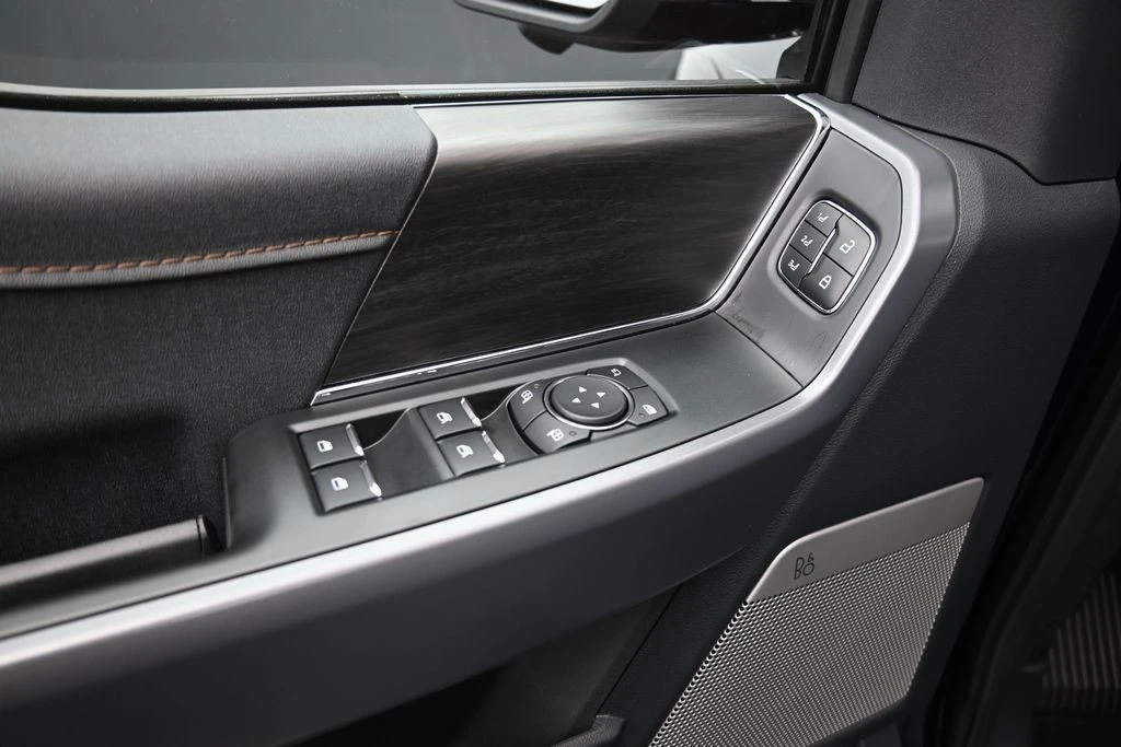 2025 Ford F-150 14th Gen - Image 12 of 31