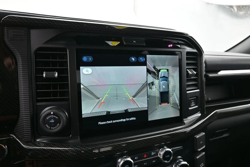 2025 Ford F-Series - Image 25 of 31