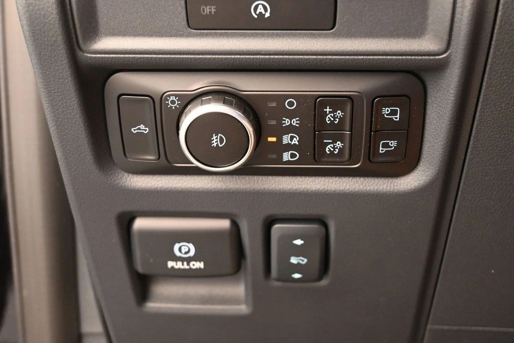 2025 Ford F-150 14th Gen - Image 29 of 31