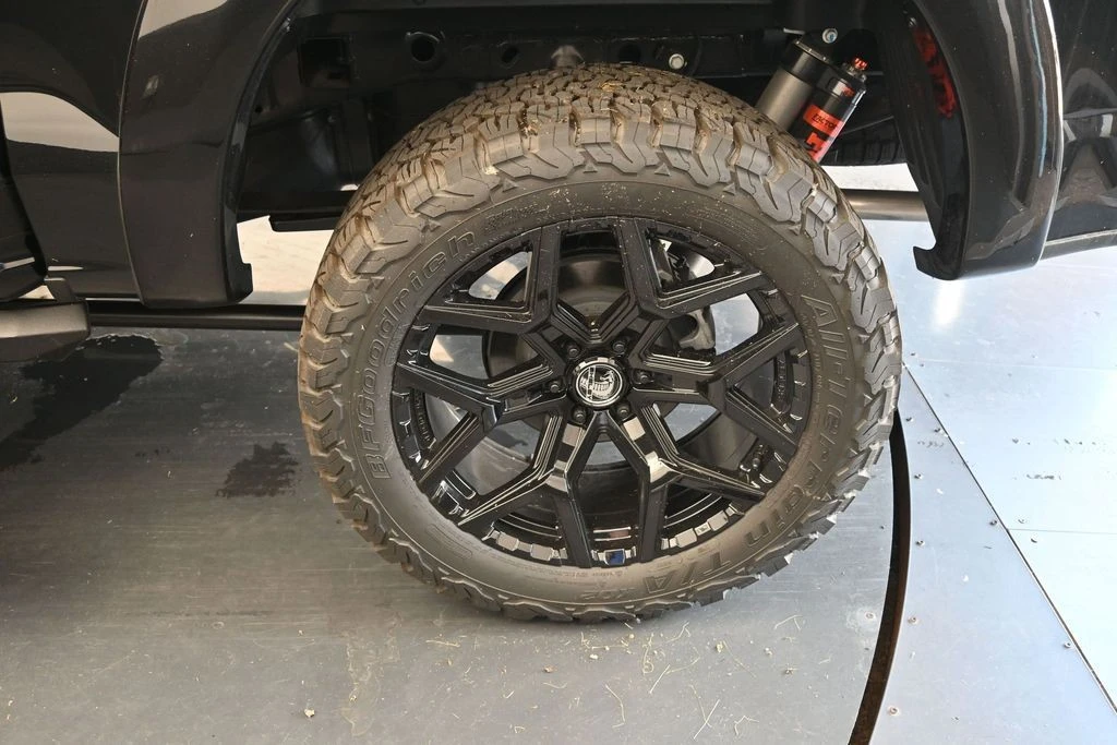 2025 Ford F-150 14th Gen - Image 9 of 31