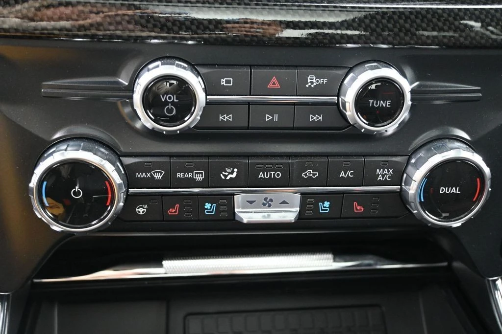 2025 Ford F-150 14th Gen - Image 23 of 31