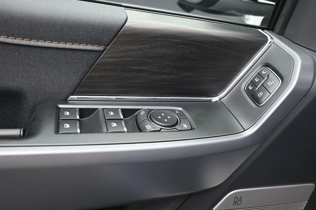 2025 Ford F-Series - Image 17 of 31