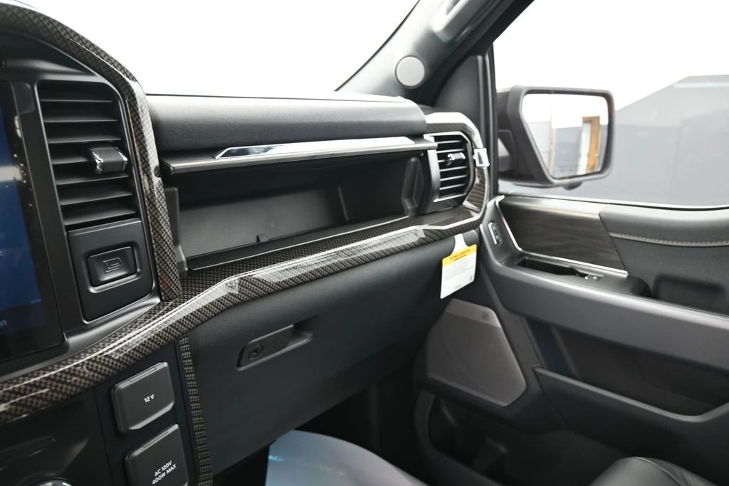 2025 Ford F-150 14th Gen - Image 19 of 31
