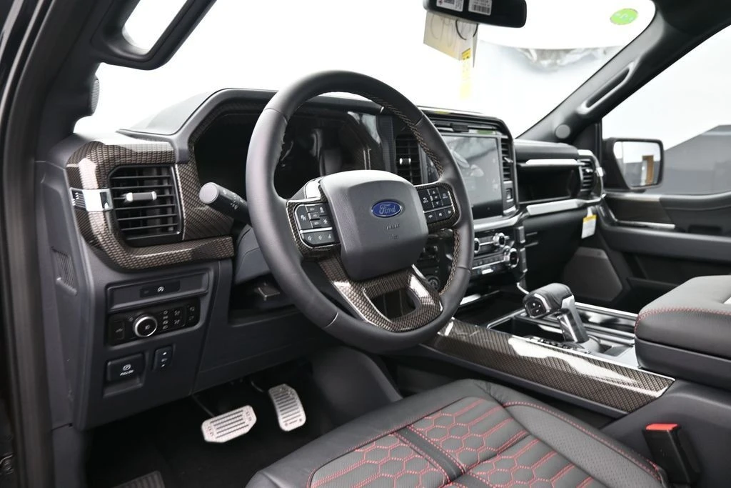 2025 Ford F-150 14th Gen - Image 15 of 31