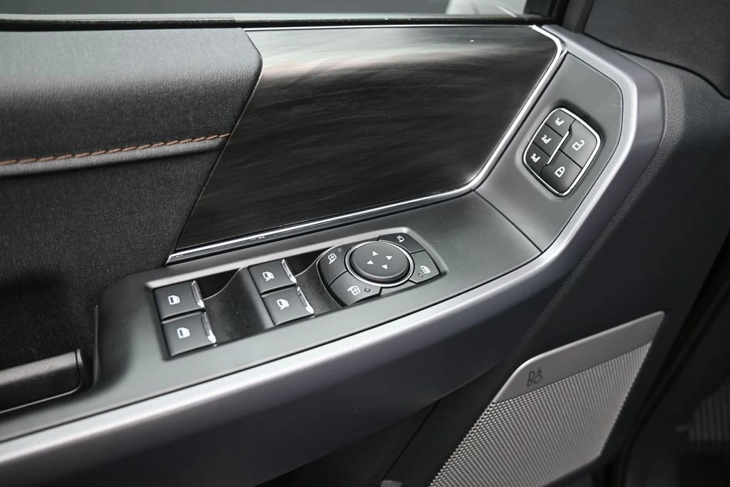 2025 Ford F-150 14th Gen - Image 12 of 31