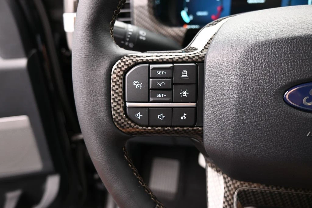 2025 Ford F-150 14th Gen - Image 24 of 31