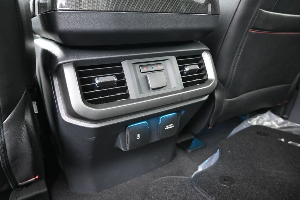 2025 Ford F-150 14th Gen - Image 20 of 31