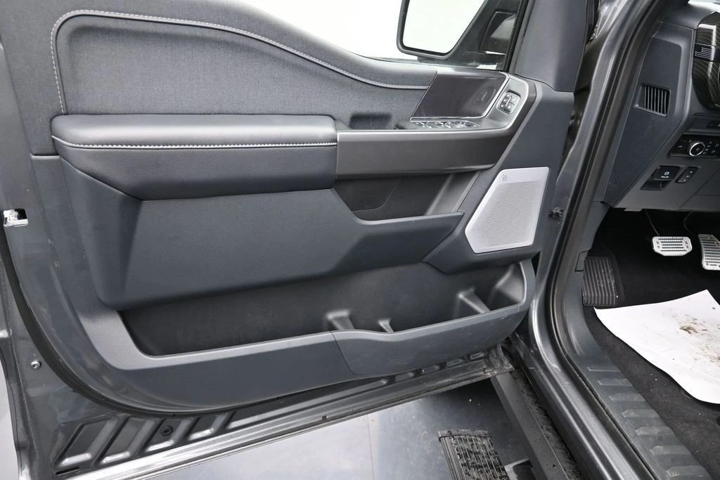 2025 Ford F-150 14th Gen - Image 22 of 31
