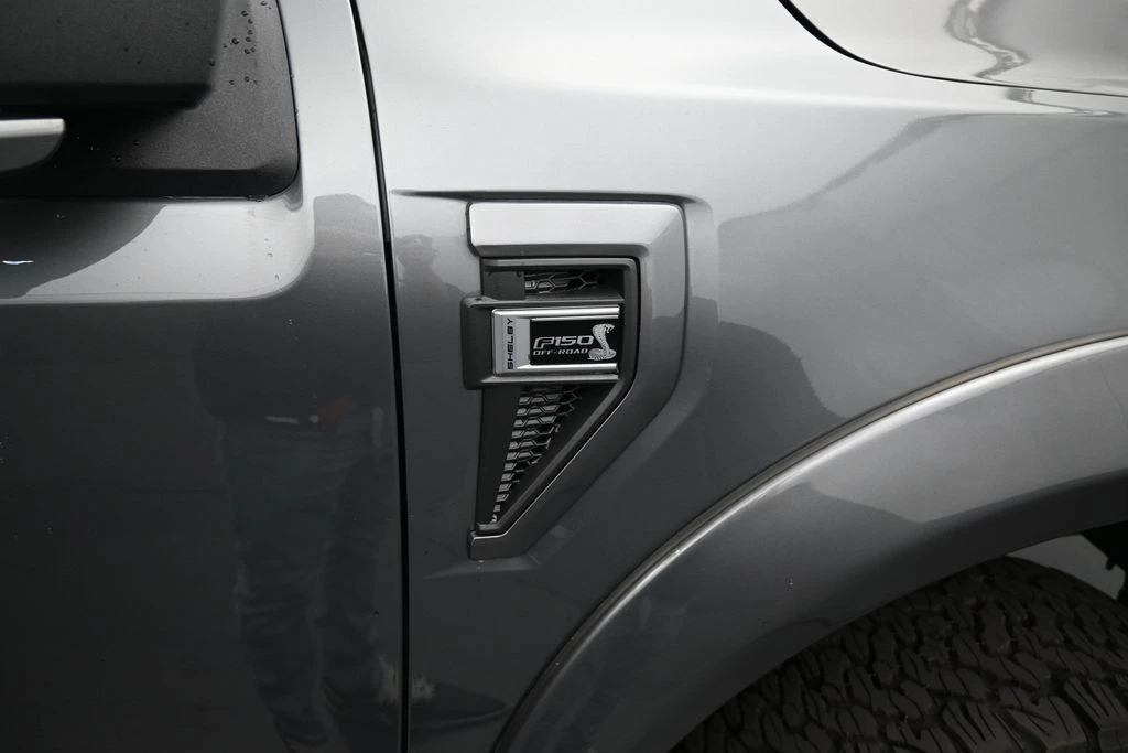 2025 Ford F-150 14th Gen - Image 13 of 31