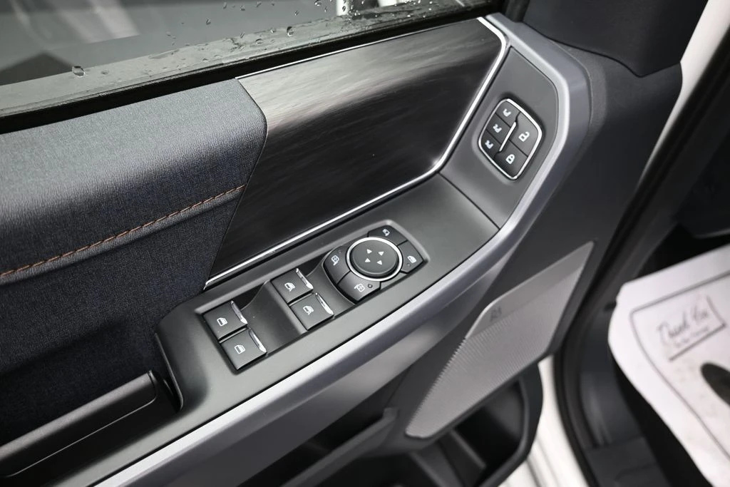 2025 Ford F-150 14th Gen - Image 12 of 31
