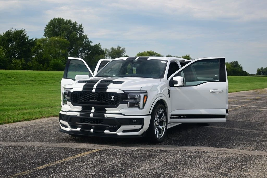 2025 Ford F-150 14th Gen - Image 11 of 31