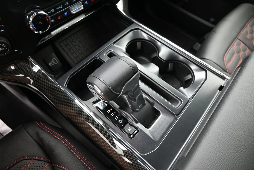2025 Ford F-150 14th Gen - Image 19 of 31